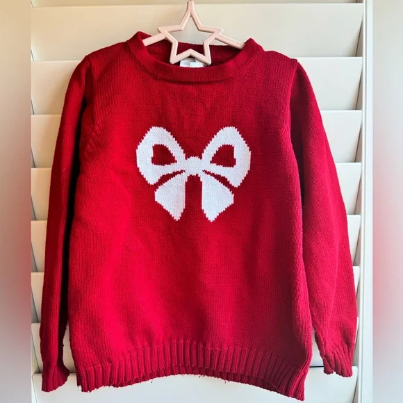 EUC size 8 Little English red bow intarsia sweater